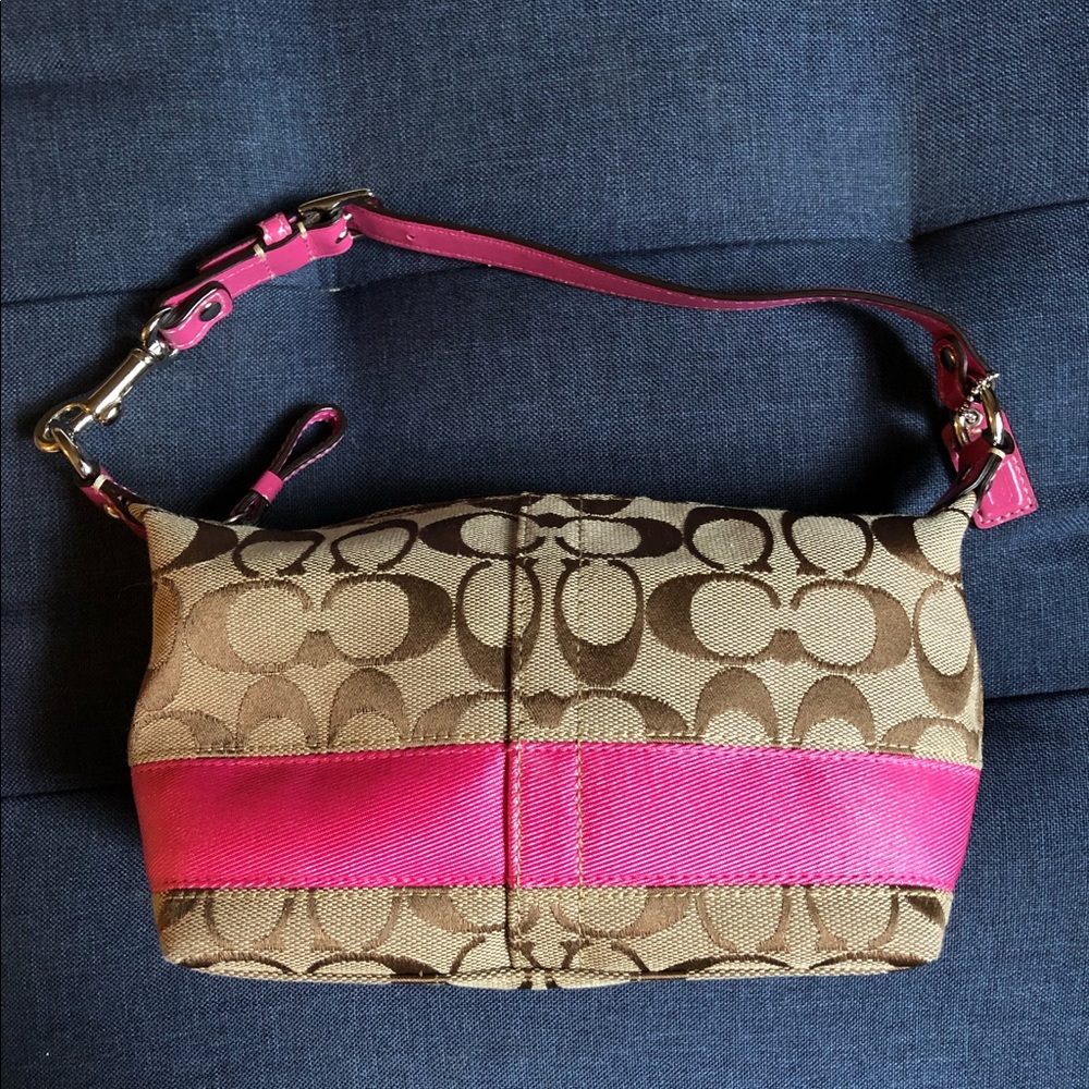 Coach Classic C Pink Small Purse